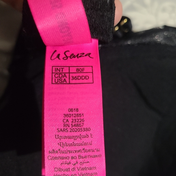 36DDD push up la Senza bra - Picture 2 of 3
